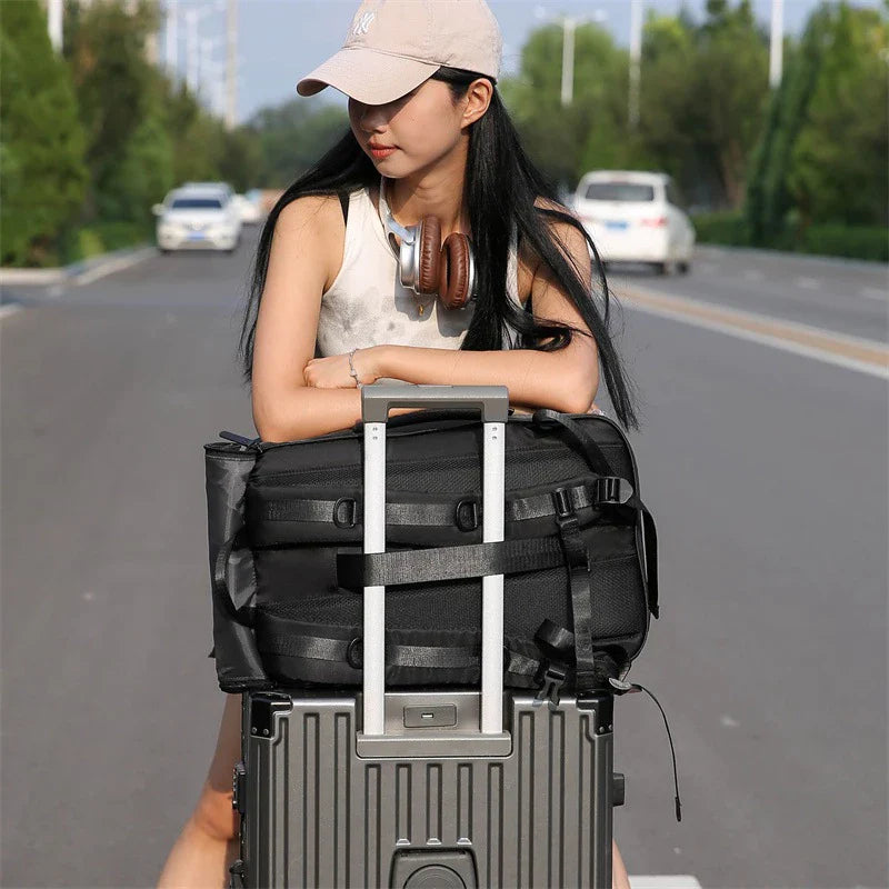 Mochila Multifuncional Impermeável Dominium – 30L com USB e Compartimento para Notebook